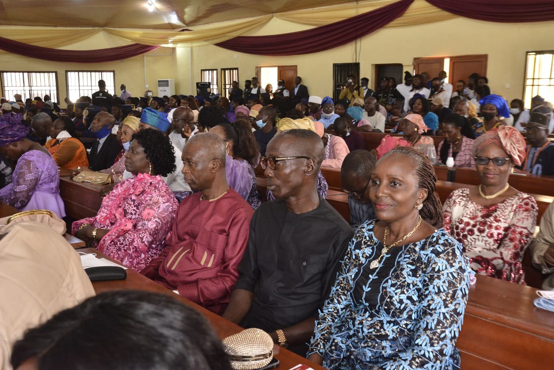 Cross section of parents at the occasion